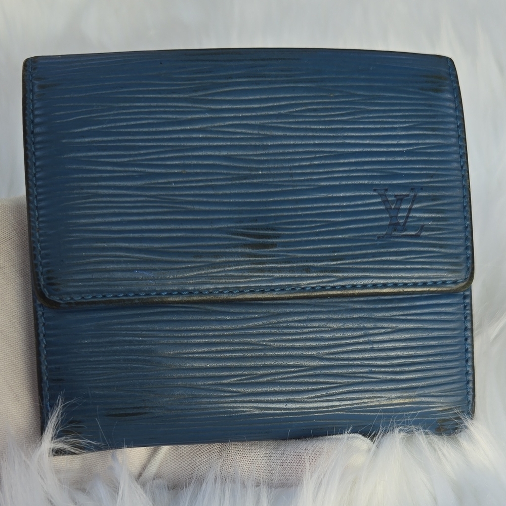 Louis Vuitton Vintage Blue Epileather Elise Women's Trifold Wallet